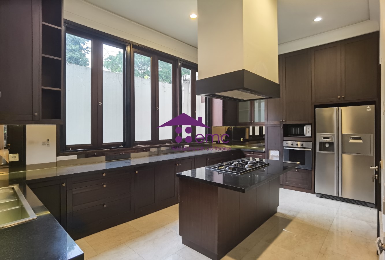Modern Tropical Style Compound EMC RelocationsJune
